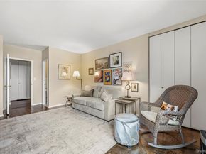 269-10 Grand Central Parkway 19K, Queens NY 11005