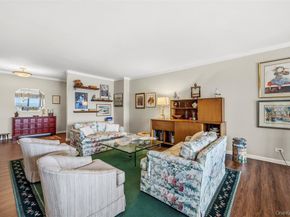 269-10 Grand Central Parkway 19K, Queens NY 11005