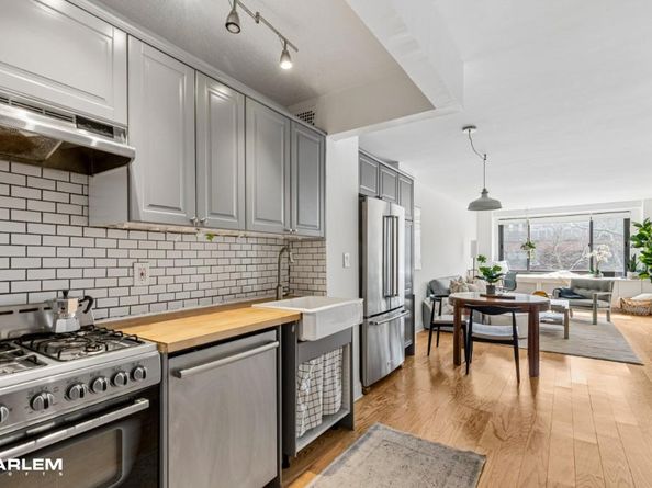 195 Willoughby Avenue 305, Brooklyn NY 11205