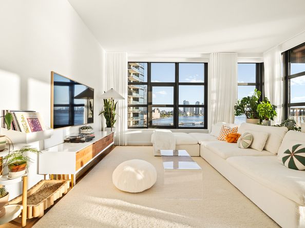 29 Huron Street 6CW, Brooklyn NY 11222