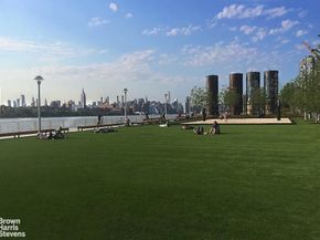 29 South 3rd Street 2B, Brooklyn NY 11249