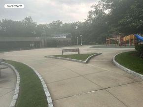 150-38 Union Turnpike 1N, Queens NY 11367