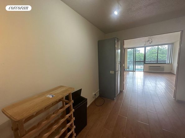 150-38 Union Turnpike 1N, Queens NY 11367