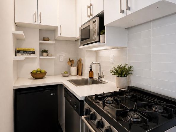 235 West 102nd Street 11S, New York NY 10025