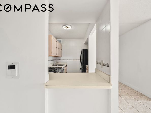 1919 Madison Avenue 613, New York NY 10035