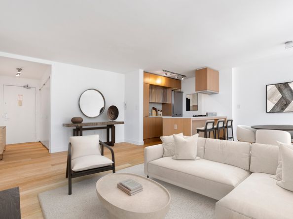 225 Rector Place 19A, New York NY 10280