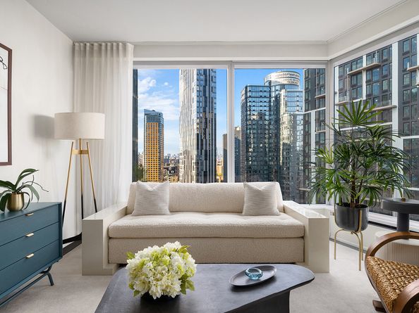 1 City Point 15E, Brooklyn NY 11201