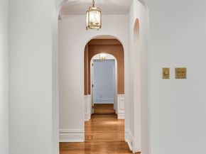 7 Park Avenue 8A9ABC, New York NY 10016