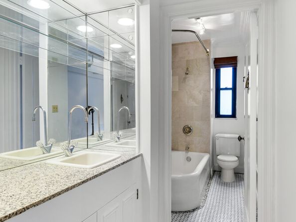 7 Park Avenue 8A9ABC, New York NY 10016