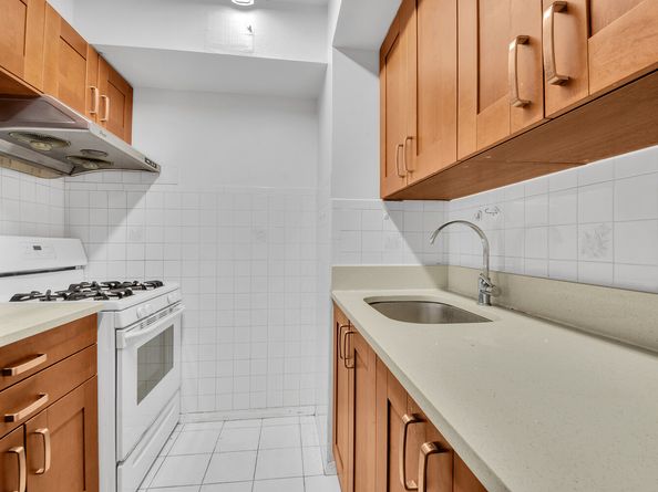 414 West 54th Street PHE, New York NY 10019