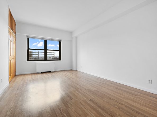 1020 Grand Concourse 24W, Bronx NY 10452