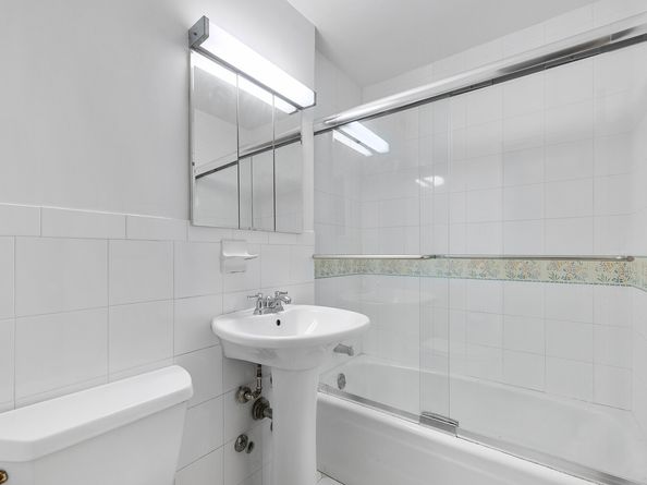 1020 Grand Concourse 24W, Bronx NY 10452