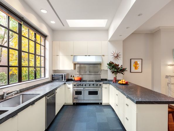 48 Jane Street, New York NY 10014
