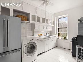 33-51 80th Street 22, Queens NY 11372