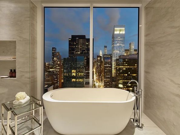 200 East 59th Street 26E, New York NY 10022