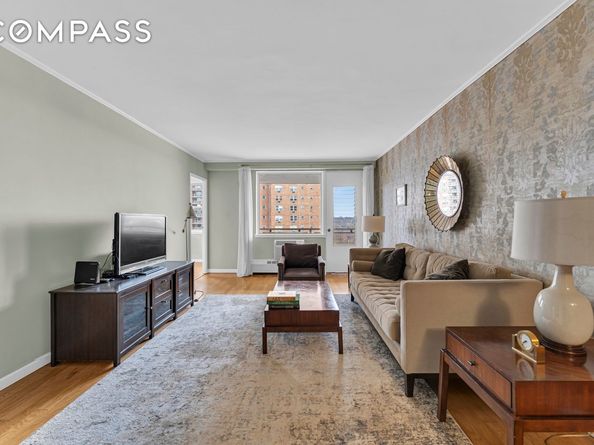 5800 Arlington Avenue 6V, Bronx NY 10471