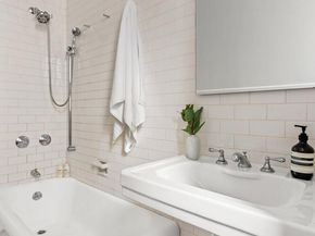 212 East 48th Street 5A, New York NY 10017