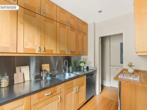 212 East 48th Street 5A, New York NY 10017