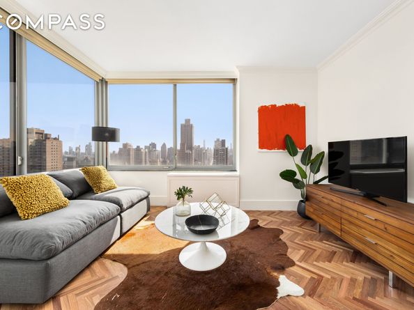360 East 88th Street 31C, New York NY 10128