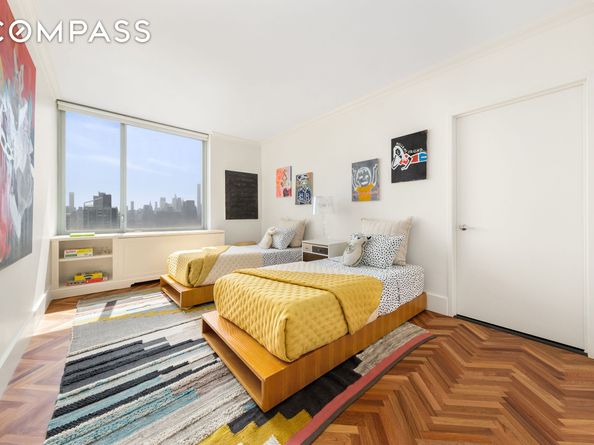 360 East 88th Street 31C, New York NY 10128