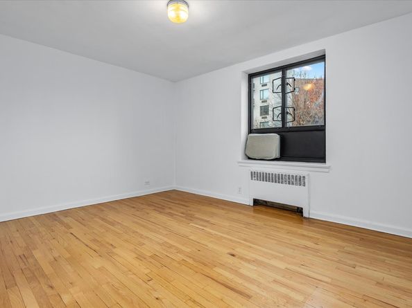 31 Nagle Avenue 3H, New York NY 10040