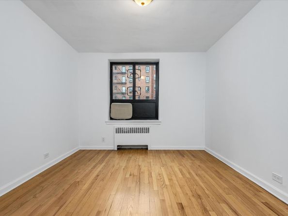 31 Nagle Avenue 3H, New York NY 10040