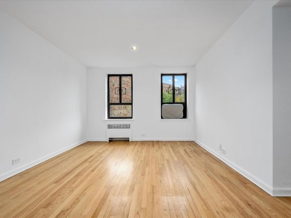 31 Nagle Avenue 3H, New York NY 10040
