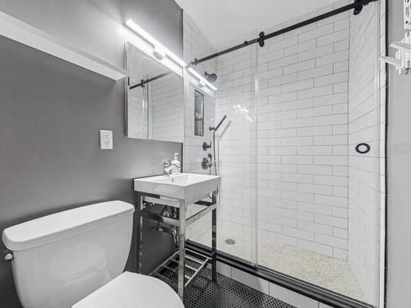 2400 Johnson Avenue 5F, Bronx NY 10463