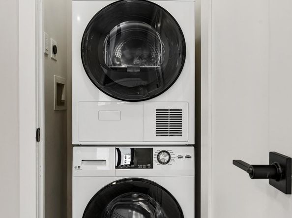 1546 Broadway 2B, Brooklyn NY 11221