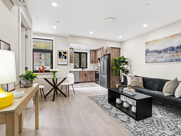 1546 Broadway 2B, Brooklyn NY 11221