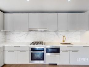 305 East 51st Street 5A, New York NY 10022