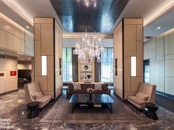 300 East 59th Street 607, New York NY 10022