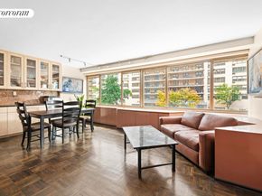 315 West 70th Street 3L, New York NY 10023