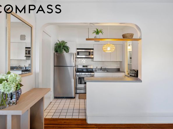 21 Monroe Place 5R, Brooklyn NY 11201