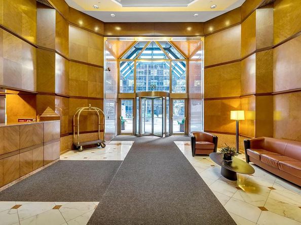 150 West 56th Street 5903, New York NY 10019