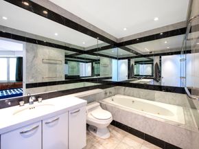 150 West 56th Street 5903, New York NY 10019