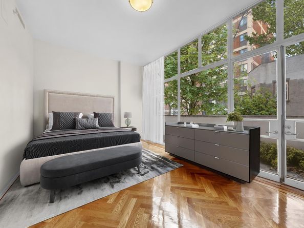32 East 74th Street, New York NY 10021
