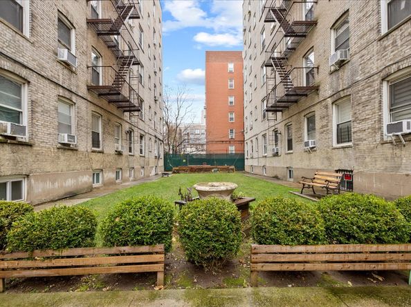 763 Ocean Parkway 4J, Brooklyn NY 11230