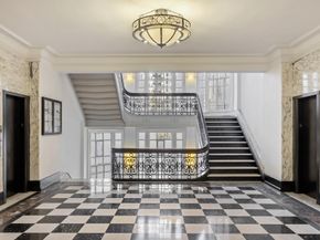 2109 Broadway 810, New York NY 10023