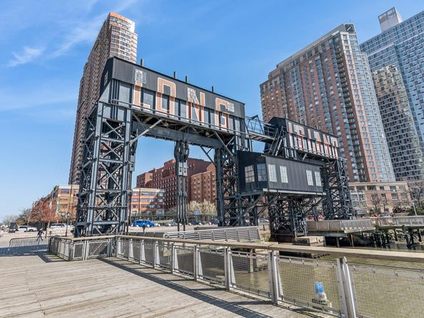 4-74 48th Avenue PH4D, Queens NY 11109