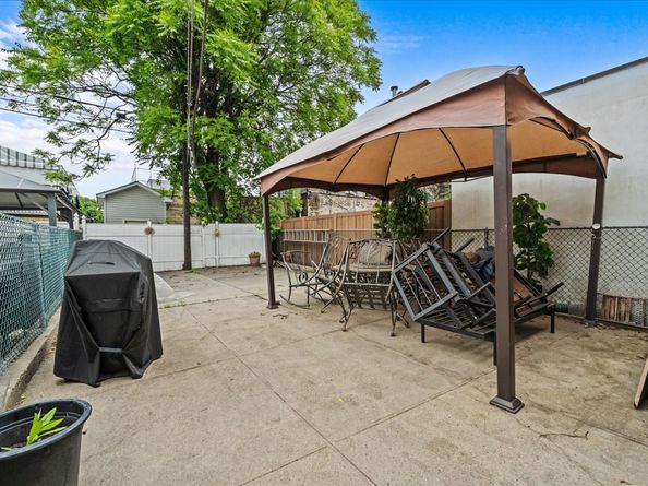 3809 12th Avenue, Brooklyn NY 11218