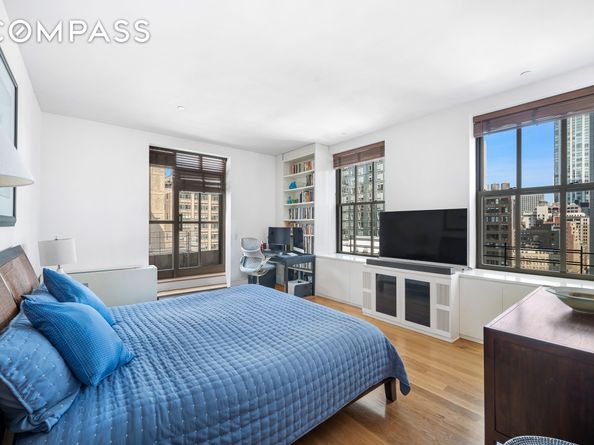 130 West 30th Street 16A, New York NY 10001