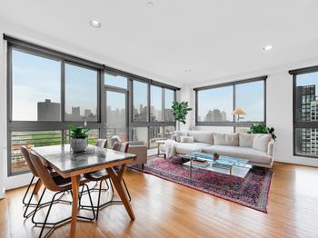38 Delancey Street