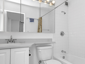 62-54 97th Place 3H, Queens NY 11374