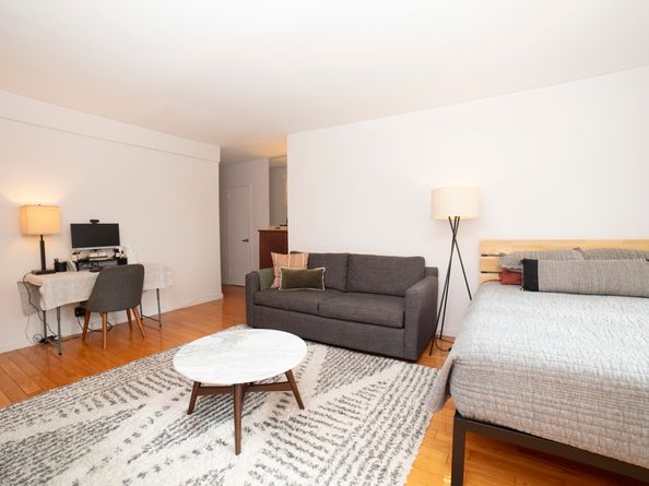 69 Fifth Avenue 5A, New York NY 10003