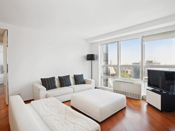 146 West 57th Street 53A, New York NY 10019