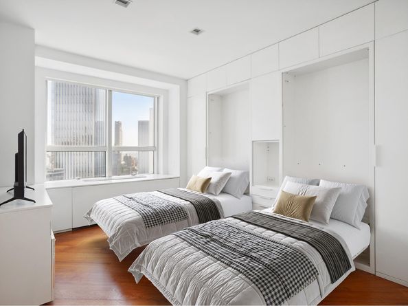 146 West 57th Street 53A, New York NY 10019