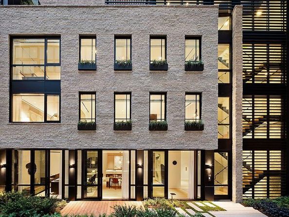 421 Hudson Street 305, New York NY 10014