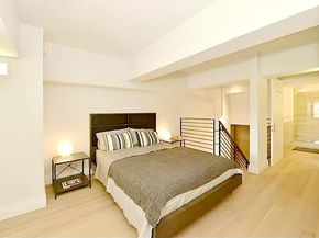 421 Hudson Street 305, New York NY 10014