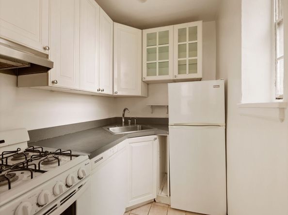 30 Monroe Place 3A, Brooklyn NY 11201